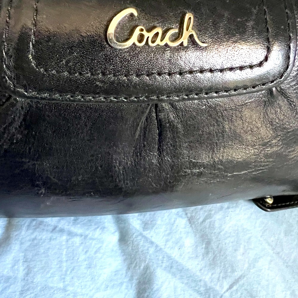 Vintage Coach Black Leather wallet